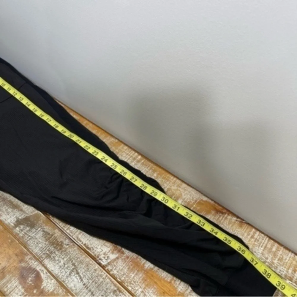 Lululemon Beyond the Studio Jogger Black Size 8